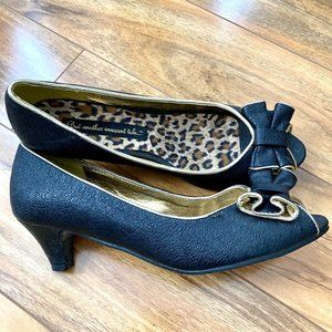 Black, gold and leopard Jenny peep toe heels by B.A.I.T. footwear 👠8.5